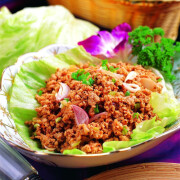 Sang Choi Bow ,Chicken (4 Lettuces) 鸡肉生菜包